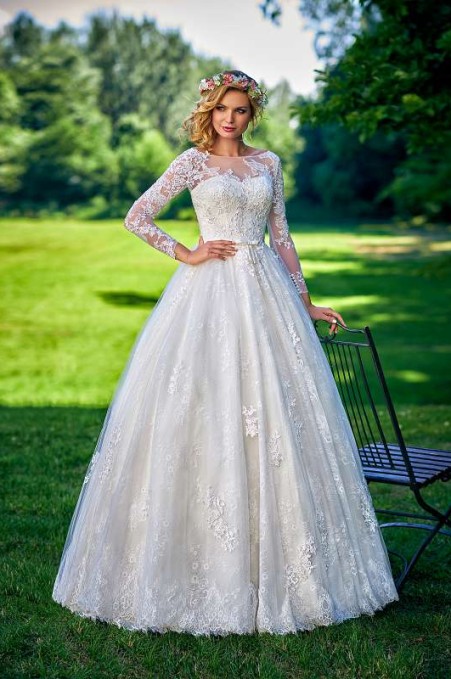 Suknia ślubna model Granada z kolekcji Inspirations firmy Relevance Bridal